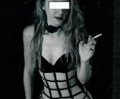  Nadia25 is nat en geil! 