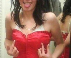  Zal ik die pik van jou eens lekker zuigen? 