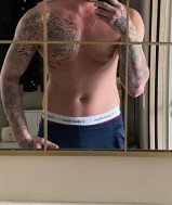  Jij betaald en luistert 