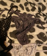 Ik ben beschikbaar Heerlijk nat slipje /foto’s of video’s/ sokken panty’s zwemkleding bh’s ook mogelijk 