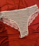  Gedragen slipjes, strings, panty's  