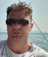  Man zoekt een dame voor date  