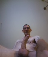  ik ben Ronald Kleinhans. Ik heb een slechthorende daar kan ik niks aan doen schat. Ik heb ook een epileptische daar kan